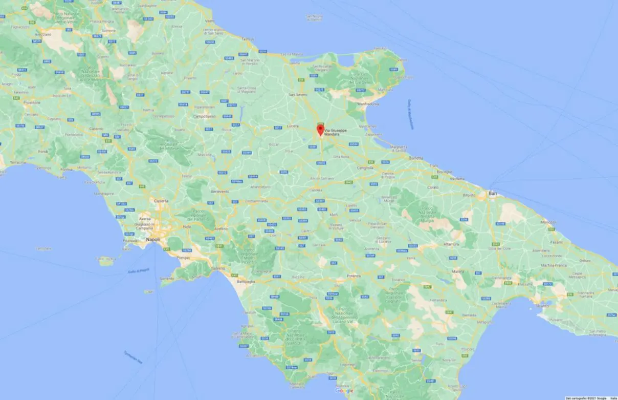 Negozi botteghe a Foggia (Foggia) — foto 1