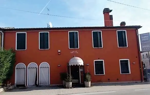 Negozi botteghe a Vigonovo (Venezia) — foto 1