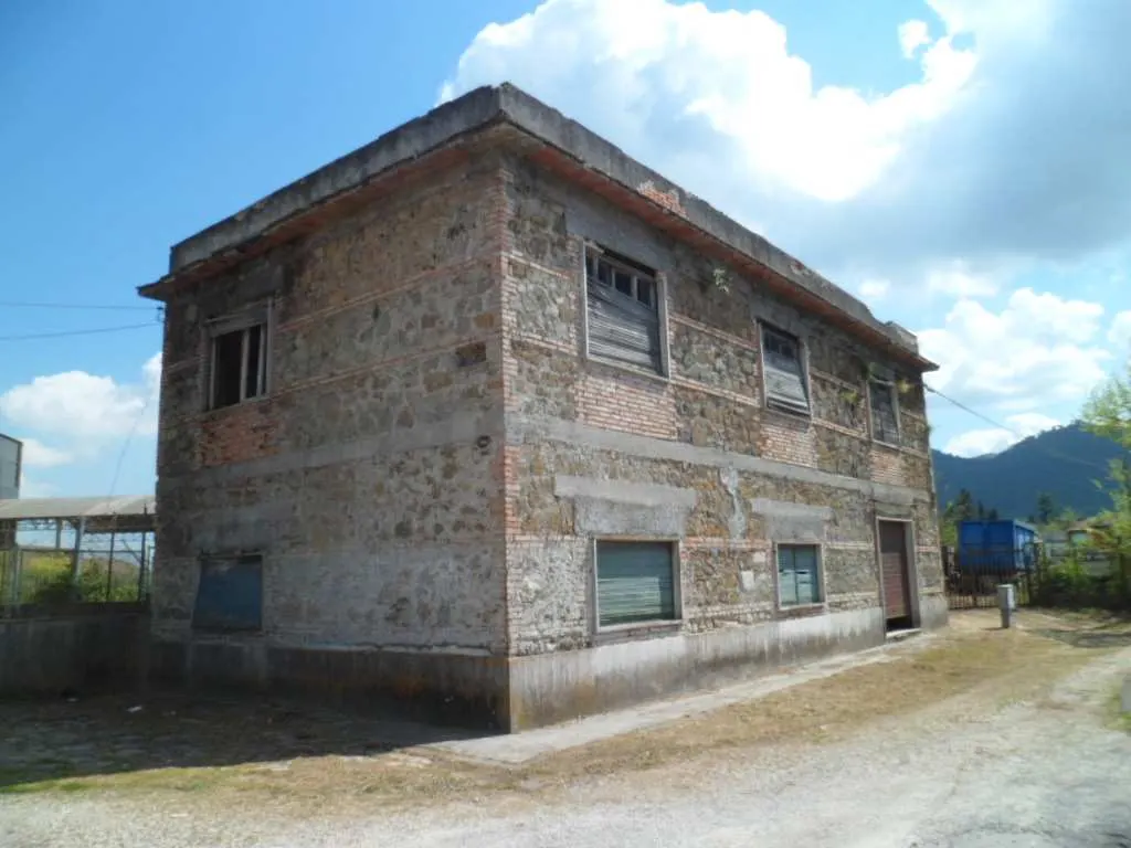Opificio industriale a Arce (Frosinone) — foto 1