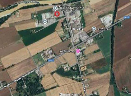 Opifici a Potenza Picena (Macerata) — foto 1