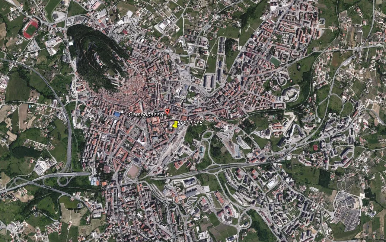 Negozio a Campobasso (Campobasso) — foto 1