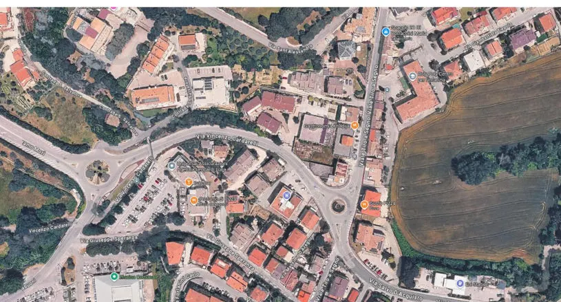 Fabbricati commerciali a Fermo (Fermo) — foto 1