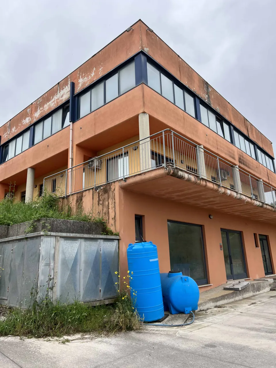Magazzini e deposito a Ceccano (Frosinone) — foto 1