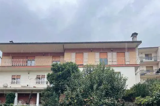 Villino a Orte (Viterbo) — foto 1