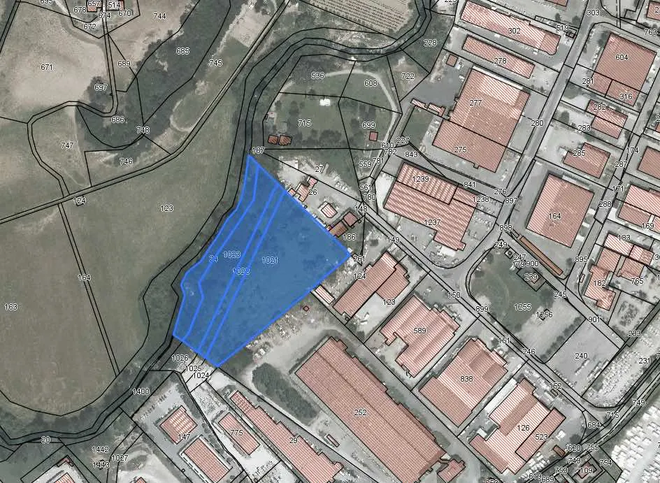 Terreno a Poggibonsi (Siena) — foto 1
