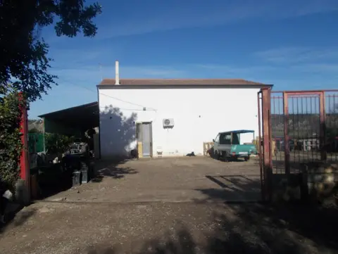 Magazzini e deposito