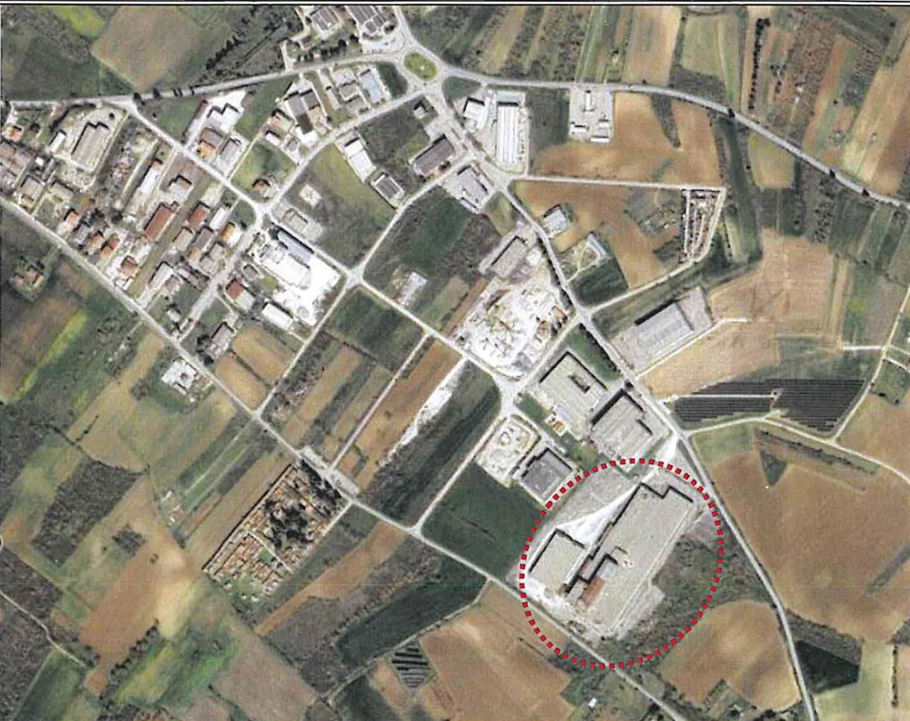 Opificio industriale a Raiano (L'Aquila) — foto 1