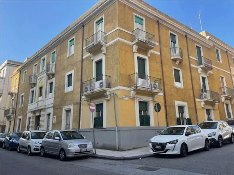 Appartamento a Messina (Messina) — foto 1
