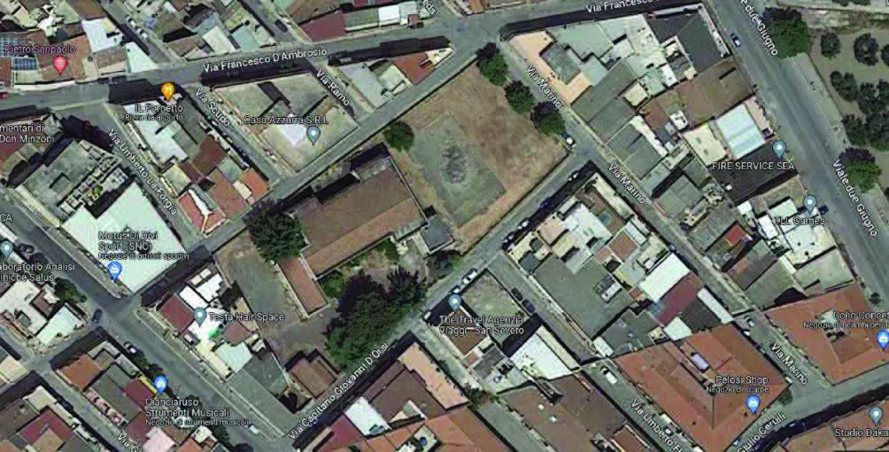 Magazzini e deposito a San Severo (Foggia) — foto 1