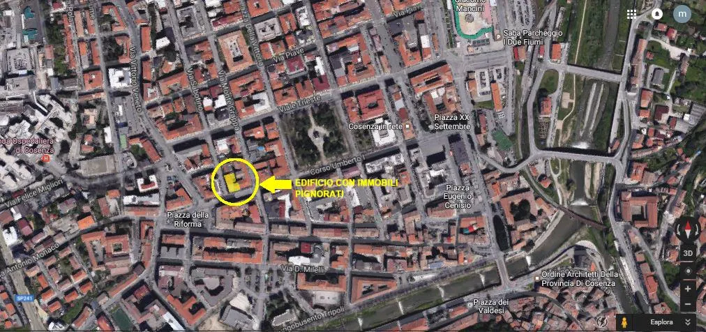 Negozi botteghe a Cosenza (Cosenza) — foto 1