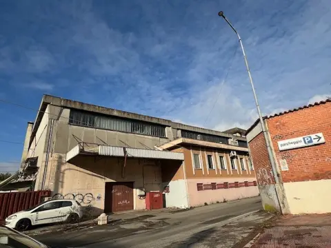 Fabbricati costruiti per esigenze ind