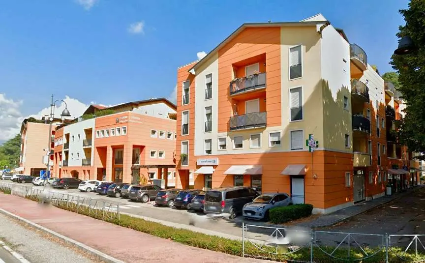 Negozio a Chiampo (Vicenza) — foto 1