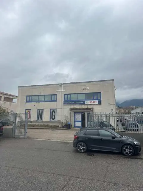 Magazzino — foto 1