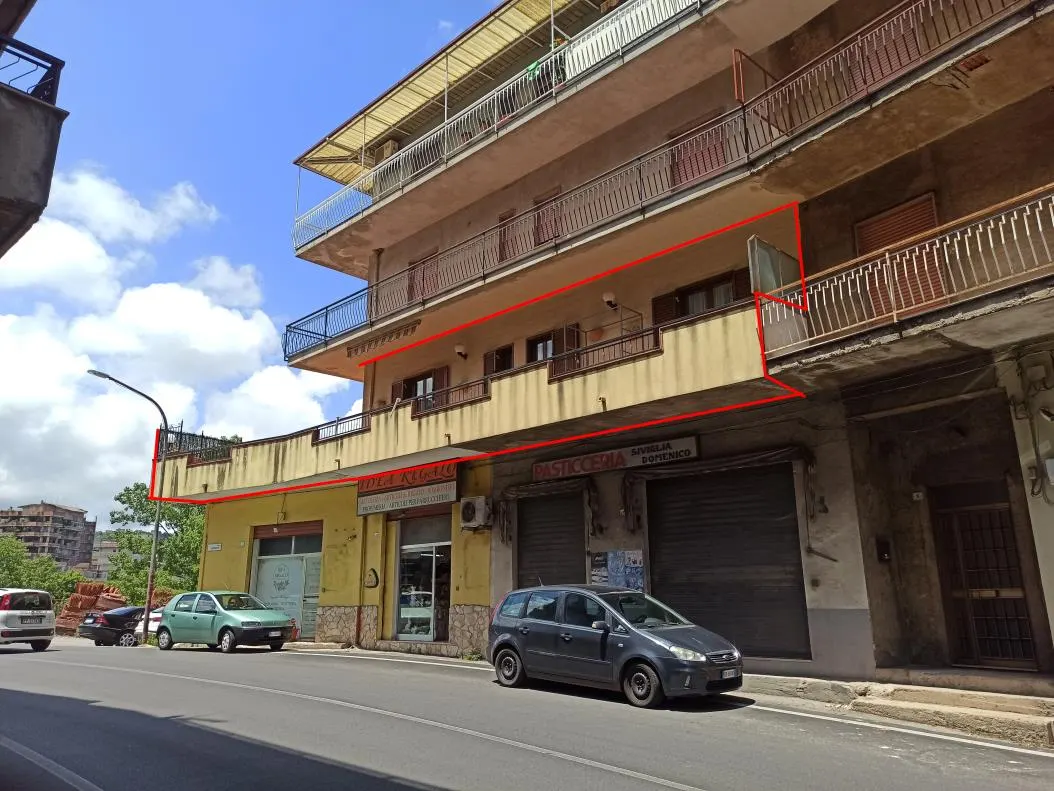 Appartamento a Sant'Eufemia d'Aspromonte (Reggio di Calabria) — foto 1