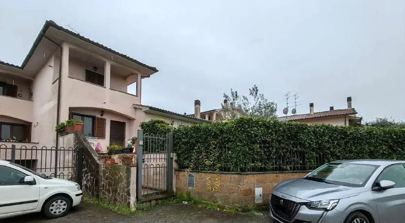 Appartamento civile a Barbarano Romano (Viterbo) — foto 1