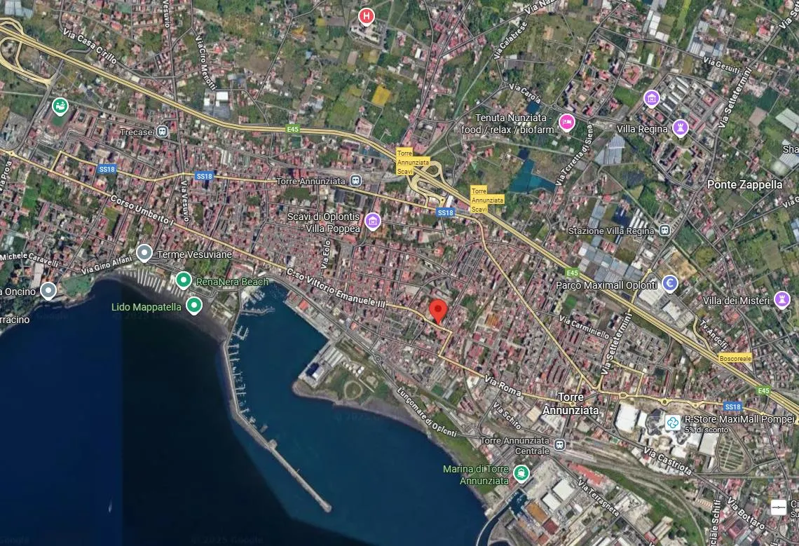 Appartamento civile a Torre Annunziata (Napoli) — foto 1
