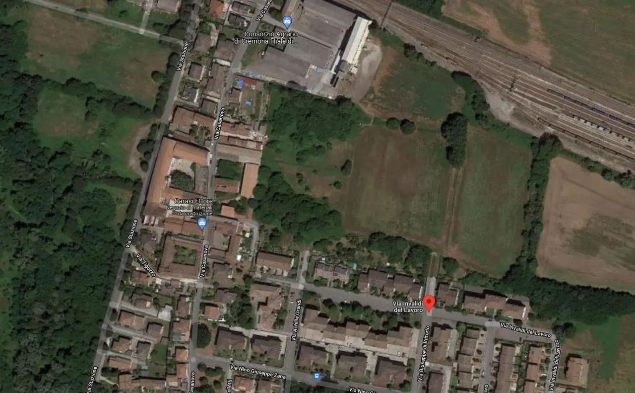 Terreno a Cremona (Cremona) — foto 1