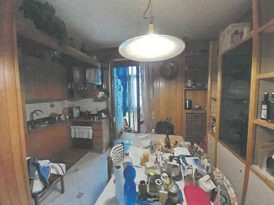 Appartamento civile a Prato (Prato) — foto 1