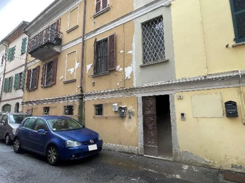 Appartamento a Broni (Pavia) — foto 1