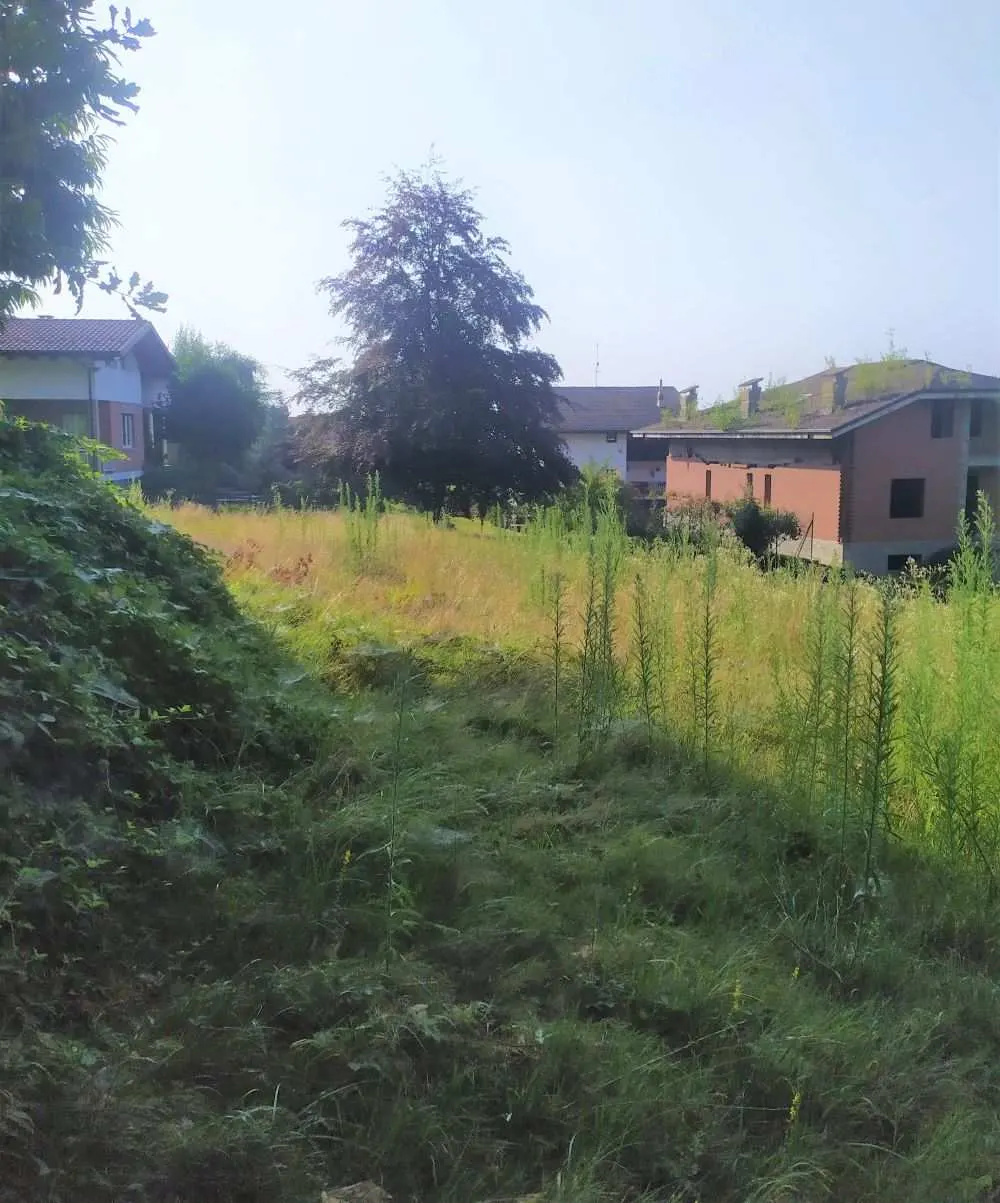 Lotto edificabile a Pralungo (Biella) — foto 1