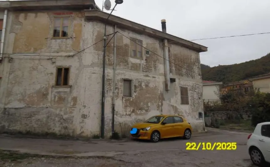 Abitazione popolare a Fisciano (Salerno) — foto 1