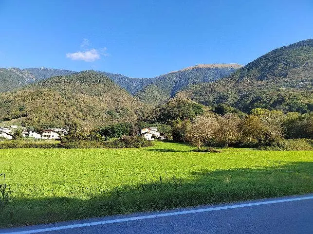 Fabbricati commerciali a Berbenno di Valtellina (Sondrio) — foto 1