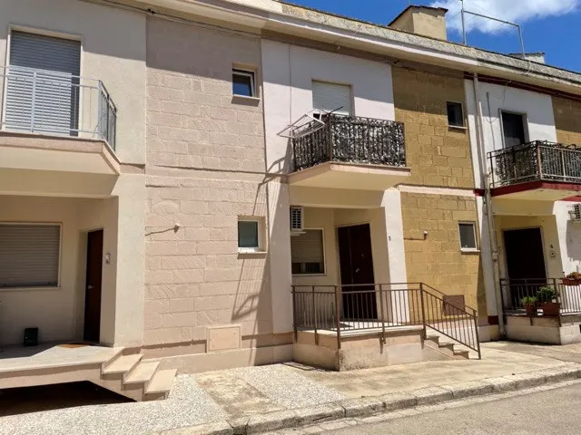 Appartamento a Mesagne (Brindisi) — foto 1