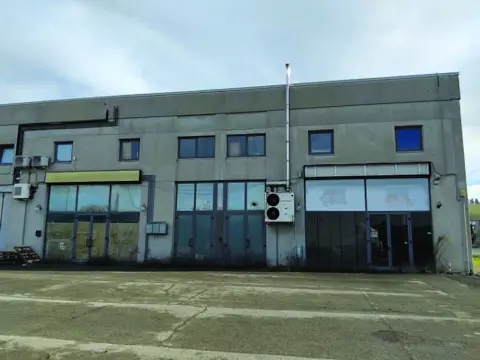 Fabbricati commerciali