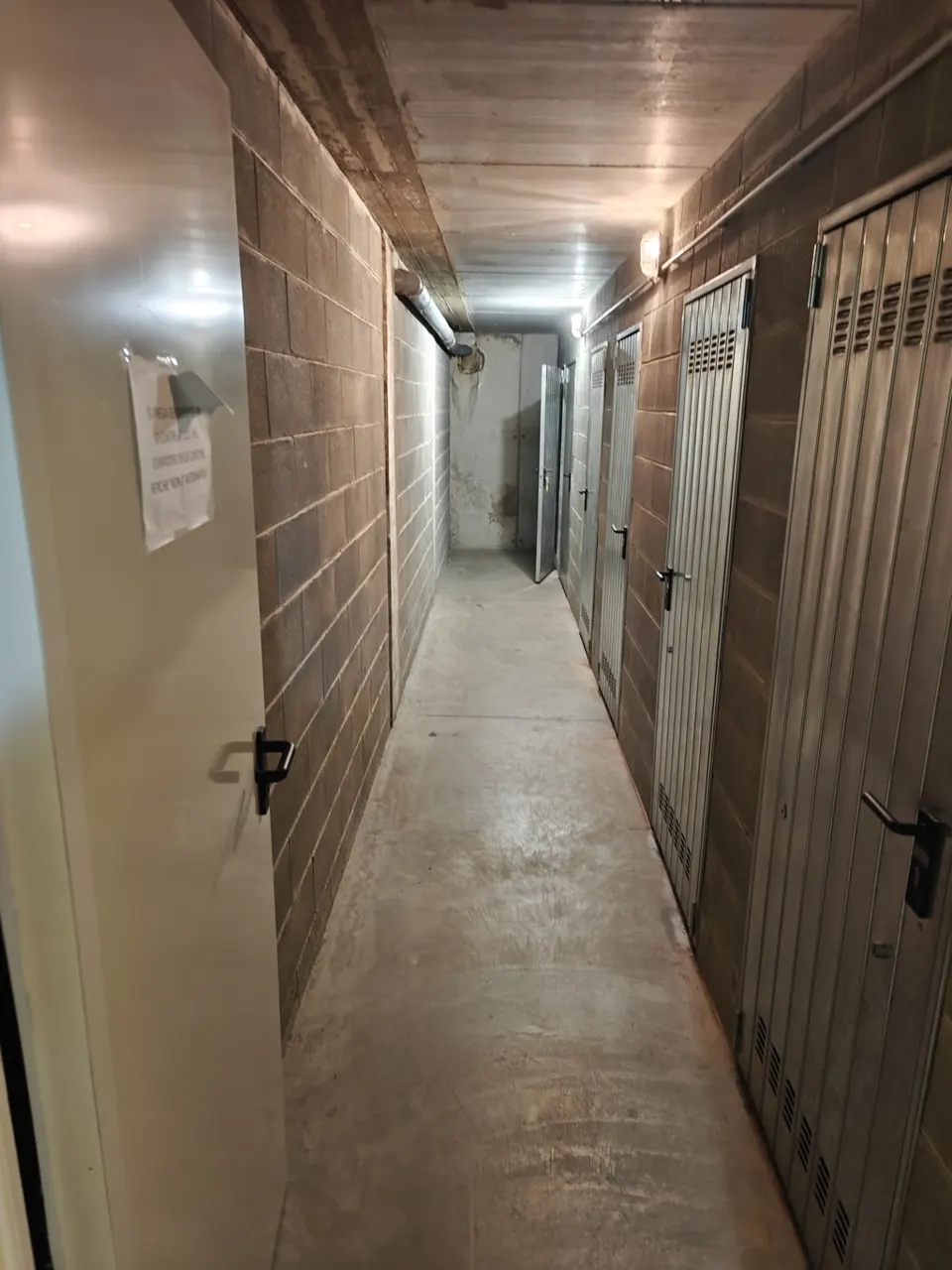 Cantina a Tradate (Varese) — foto 1