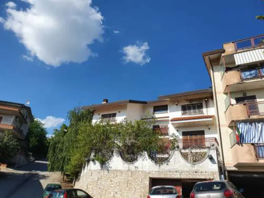 Appartamento civile a Guardia Sanframondi (Benevento) — foto 1