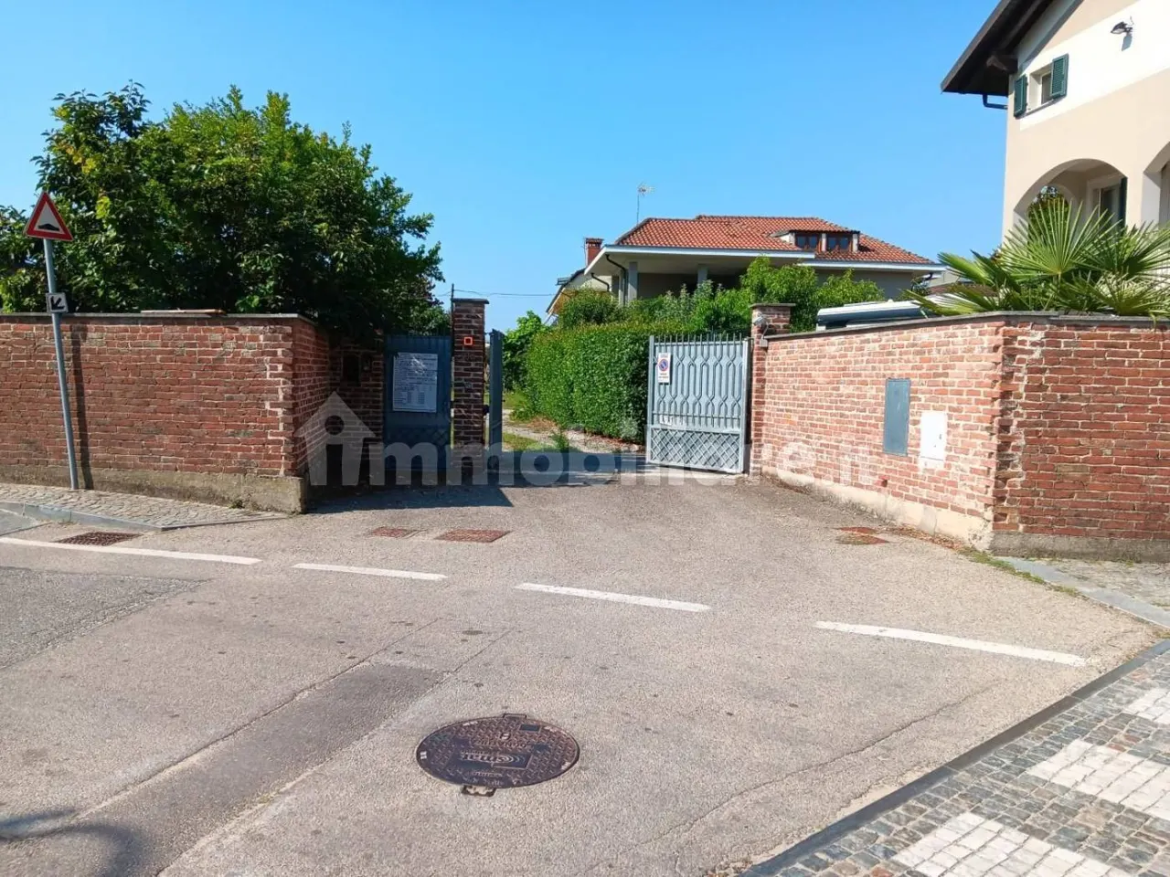 Appartamento civile a Poirino (Torino) — foto 1