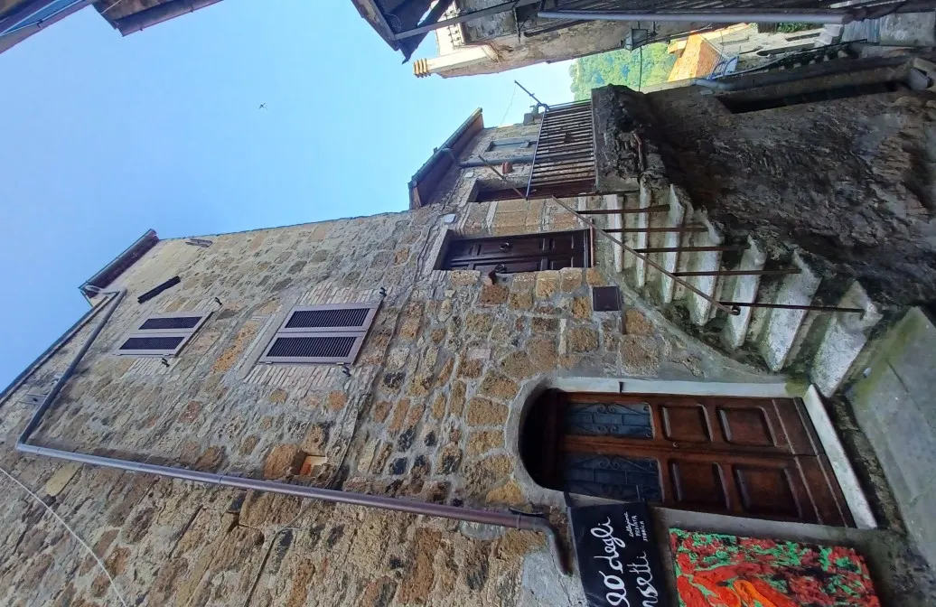 Appartamento a Pitigliano (Grosseto) — foto 1