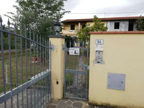Appartamento a Fucecchio (Firenze) — foto 1
