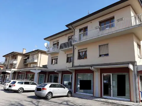 Magazzini e deposito