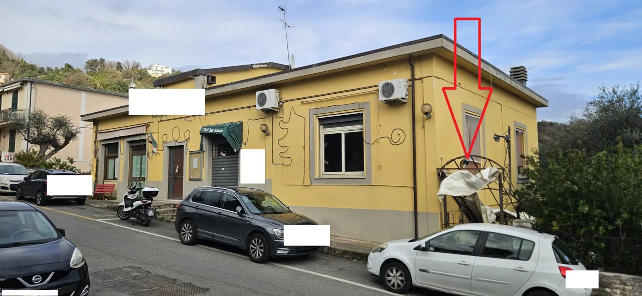 Fabbricati commerciali a La Spezia (La Spezia) — foto 1