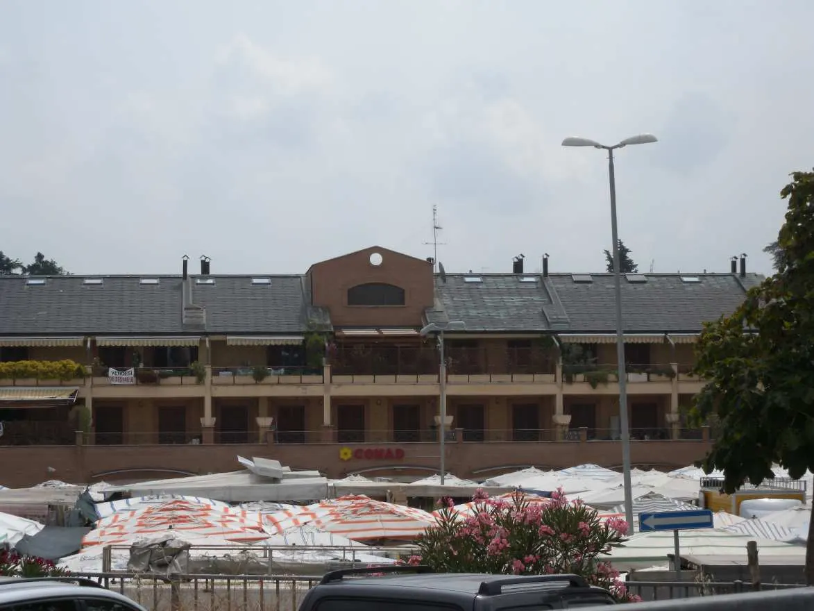 Posto auto a Roma (Roma) — foto 1