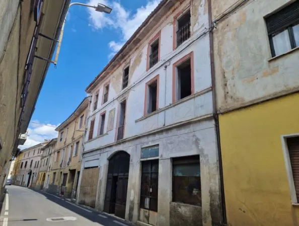Appartamento a Fara Novarese (Novara) — foto 1