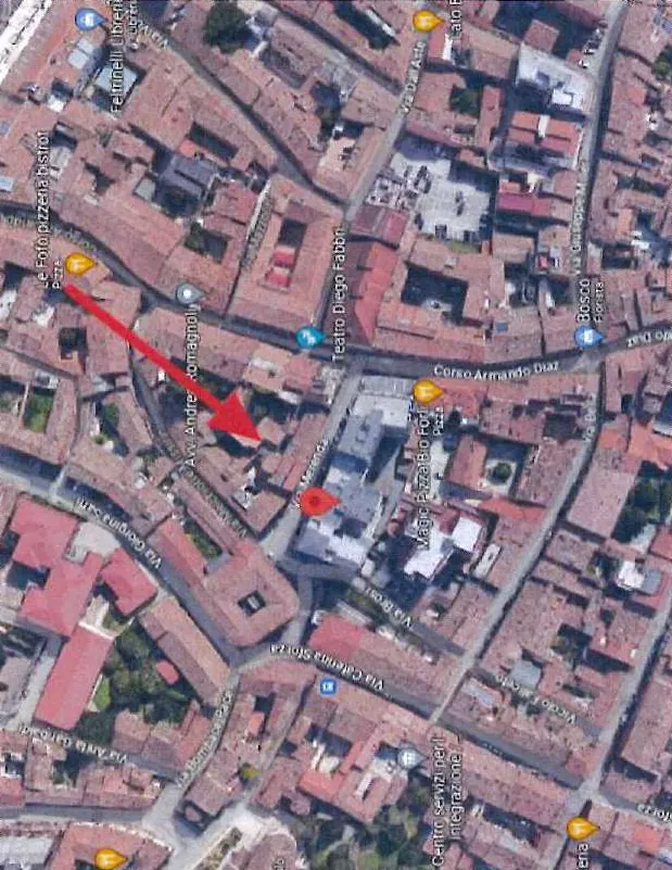 Deposito a Forlì (Forlì-Cesena) — foto 1