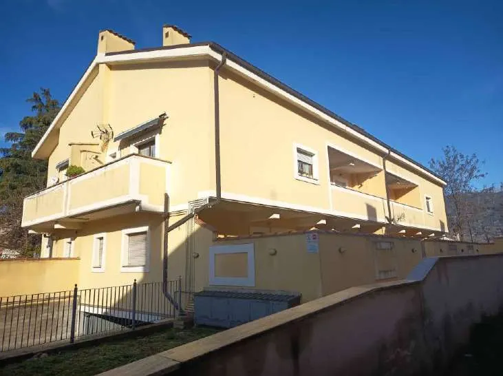 Appartamento civile a Terni (Terni) — foto 1