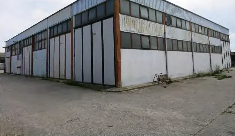 Opificio industriale a Nogarole Rocca (Verona) — foto 1
