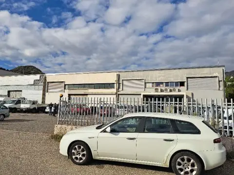 Fabbricati commerciali