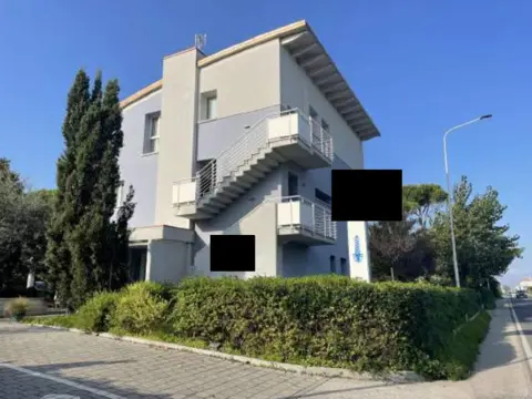 Fabbricati commerciali