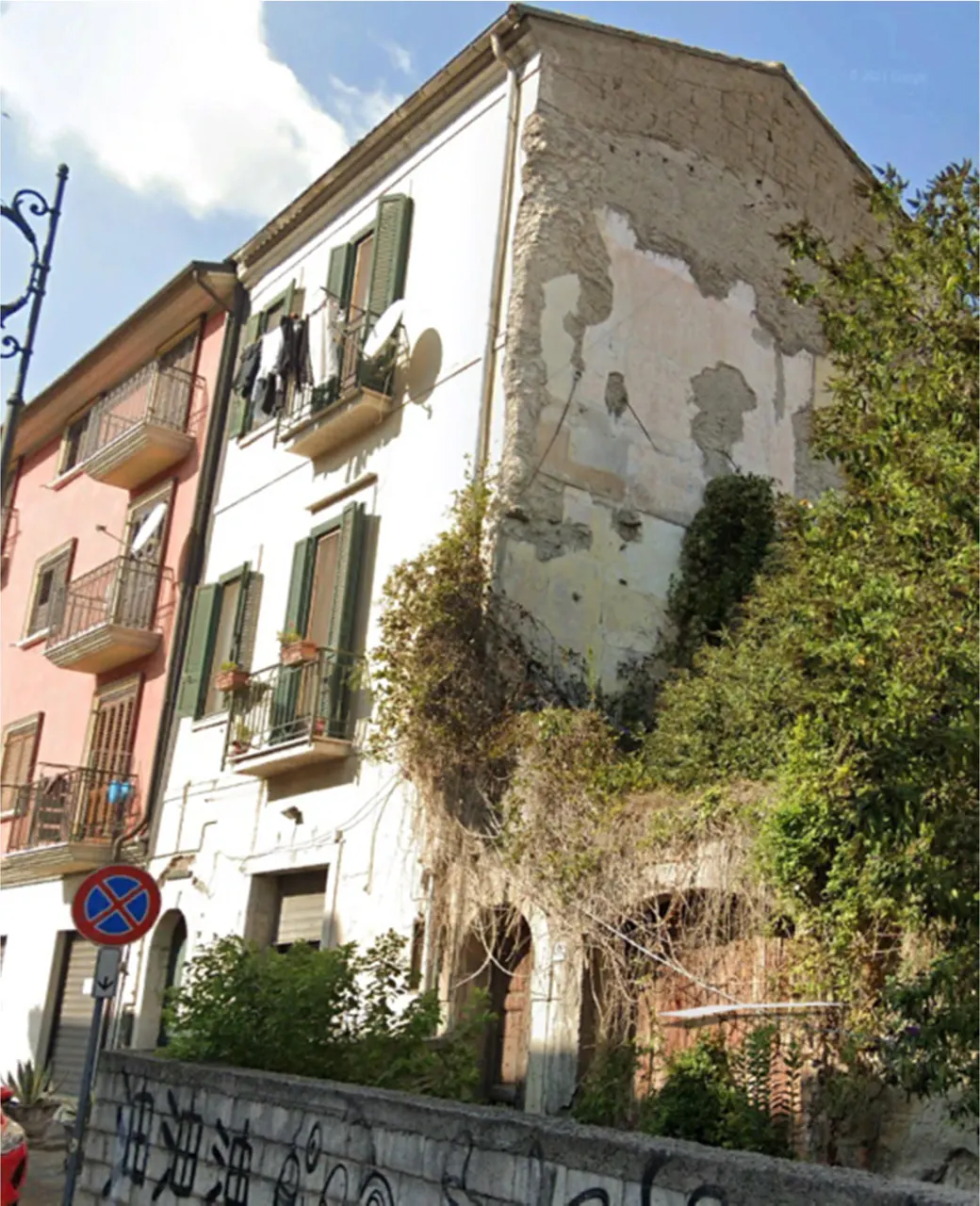 Fabbricato a Avellino (Avellino) — foto 1