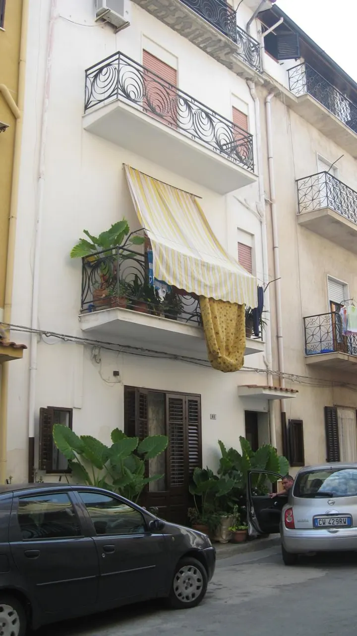 Appartamento civile a Partinico (Palermo) — foto 1