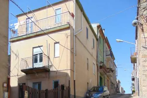 Appartamento a Castellana Sicula (Palermo) — foto 1